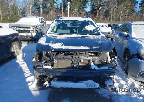 2019 Subaru Outback 2.5I Limited из США, поврежденный, VIN 4S4BSANC7K3303284